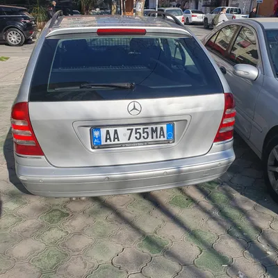 Mercedes-Benz C-class 2004 në shitje