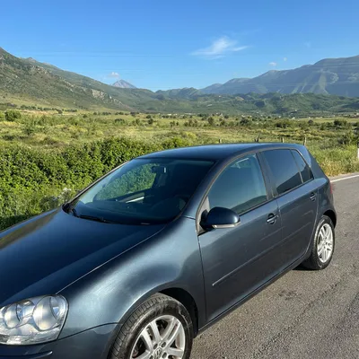 Volkswagen Golf 2007 në shitje