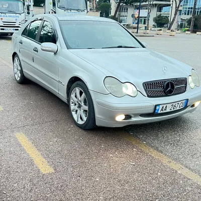 Mercedes-Benz C-class 2003 në shitje