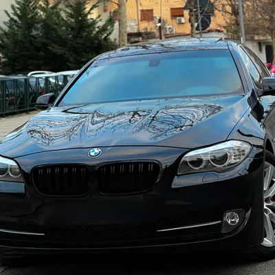 BMW 5 Series 2012 në shitje