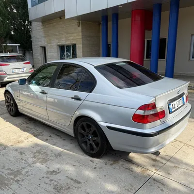 BMW 3 Series 2003 në shitje