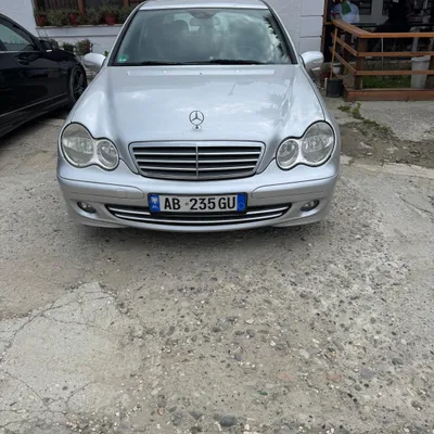 Mercedes-Benz C-class 2006 në shitje