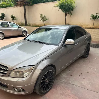 Mercedes-Benz C-class 2008 në shitje
