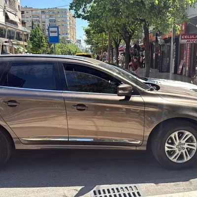 Volvo XC60 2016 në shitje