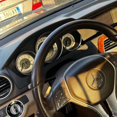 Mercedes-Benz C-class 2012 në shitje