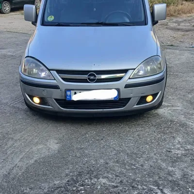 Opel Combo 2004 në shitje