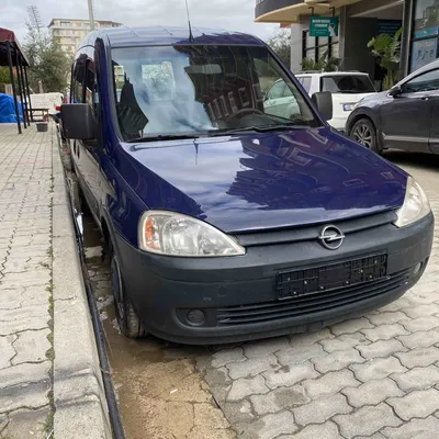 Opel Combo 2011 në shitje