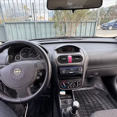Opel Corsa 2003 në shitje