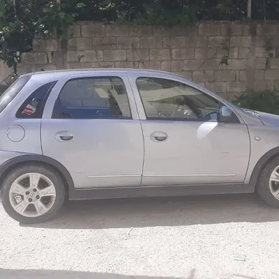 Opel Corsa 2004 në shitje
