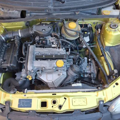 Opel Corsa 2000 në shitje