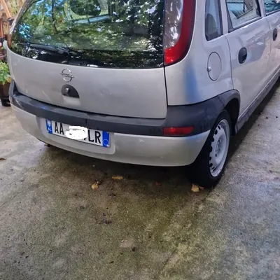 Opel Corsa 2002 në shitje