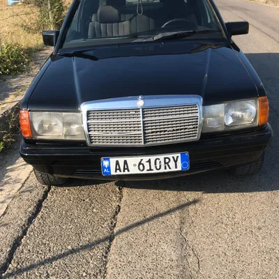 Mercedes-Benz 190