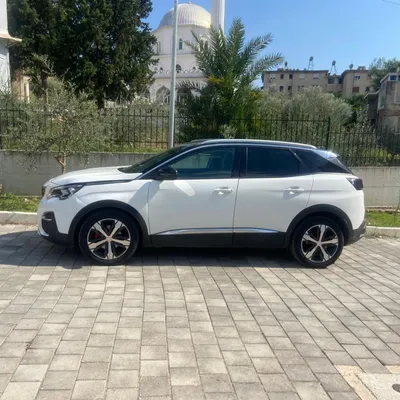 Peugeot 3008 2019 në shitje