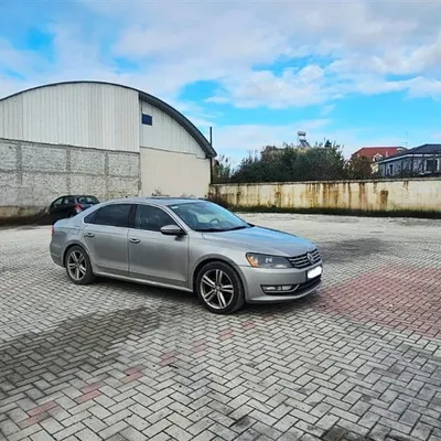 Volkswagen Passat 2012 në shitje