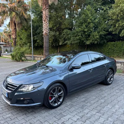 Volkswagen Passat CC 2011 në shitje