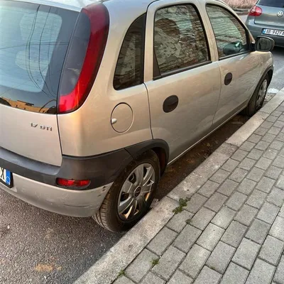 Opel Corsa 2002 në shitje