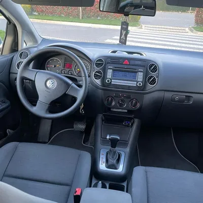 Volkswagen Golf 2006 në shitje