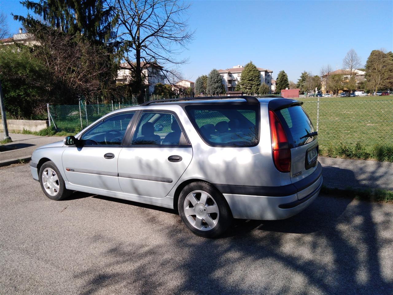 2001 Renault Laguna