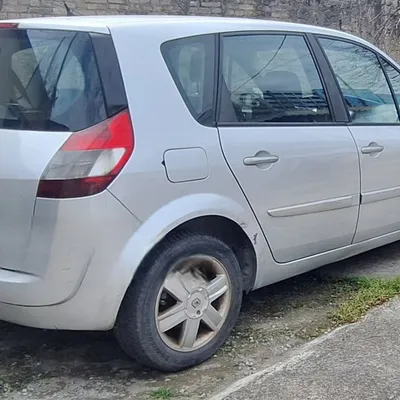 Renault Scenic 2009 në shitje
