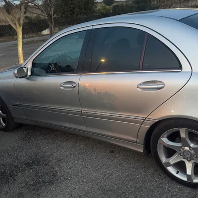 Mercedes-Benz C-class 2006 në shitje
