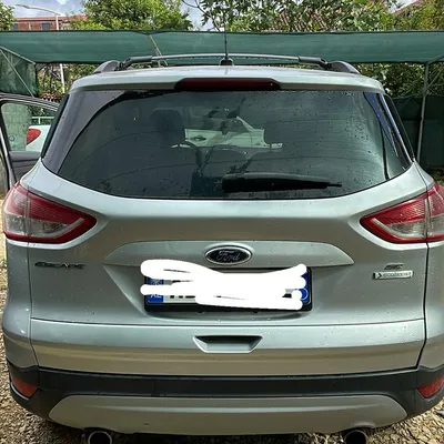 Ford Escape 2013 në shitje