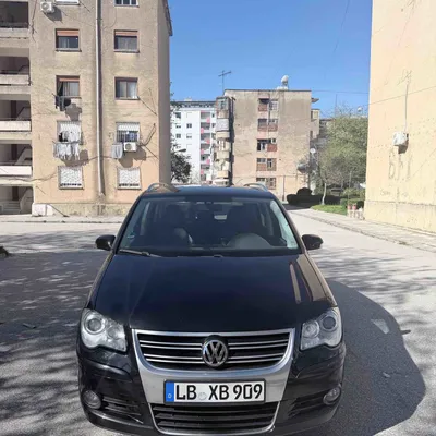 Volkswagen Touran 2009 në shitje