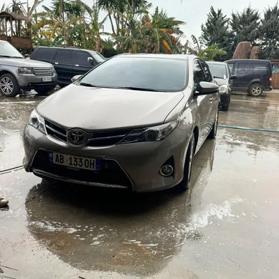 Toyota Auris 2014 në shitje
