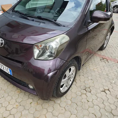 Toyota iQ
