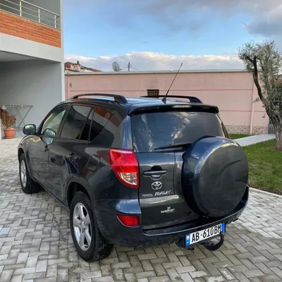Toyota RAV4 2007 në shitje