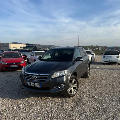 Toyota RAV4 2010 në shitje