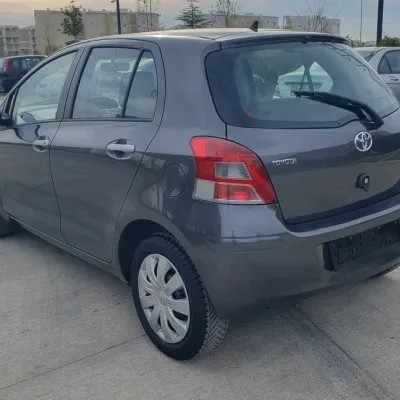Toyota Yaris 2011 në shitje