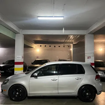 Volkswagen Golf 2012 në shitje