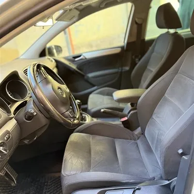 Volkswagen Golf 2010 në shitje