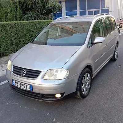Volkswagen Touran 2006 në shitje
