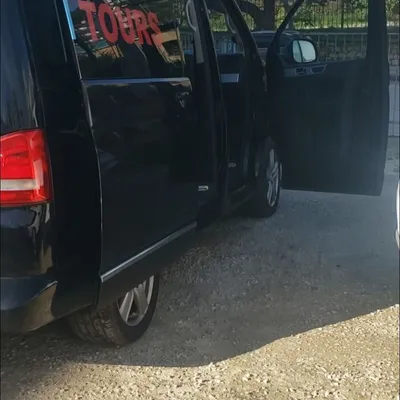 Volkswagen Transporter 2012 në shitje