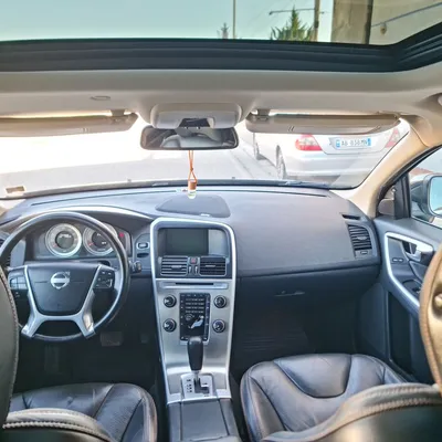 Volvo XC60 2011 në shitje