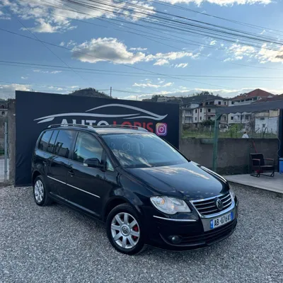 Volkswagen Touran 2008 në shitje