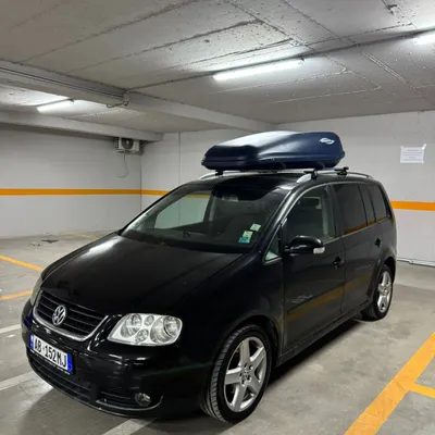Volkswagen Touran 2005 në shitje