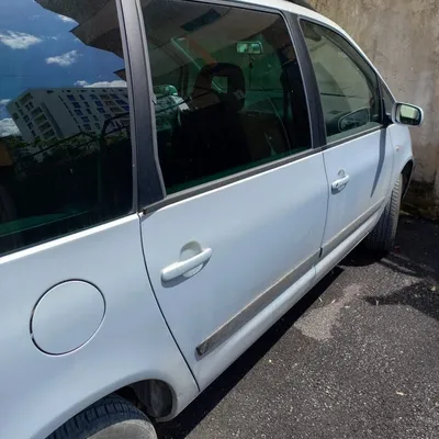 Volkswagen Sharan 2002 në shitje