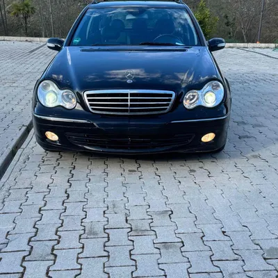 Mercedes-Benz C-class 2004 në shitje