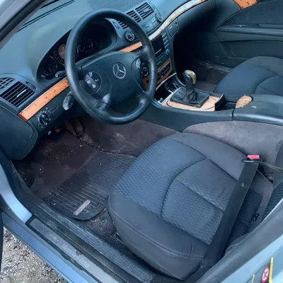 Mercedes-Benz E-class 2006 në shitje