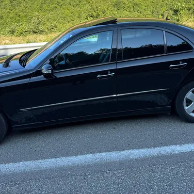 Mercedes-Benz E-class 2006 në shitje