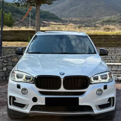 BMW X5 2015 në shitje