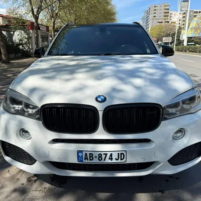 BMW X5 2015 në shitje