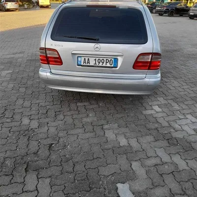 Mercedes-Benz E-class 2000 në shitje