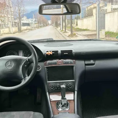 Mercedes-Benz E-class 2005 në shitje