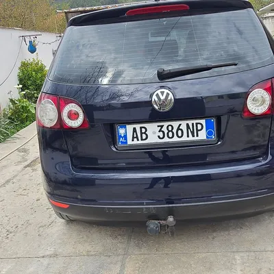 Volkswagen Golf 2006 në shitje