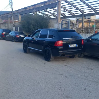 Porsche Cayenne 2006 në shitje
