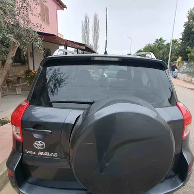 Toyota RAV4 2006 në shitje