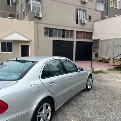 Mercedes-Benz E-class 2006 në shitje